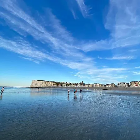 Appartement à 50m Rêves étoilés Les Bains De *