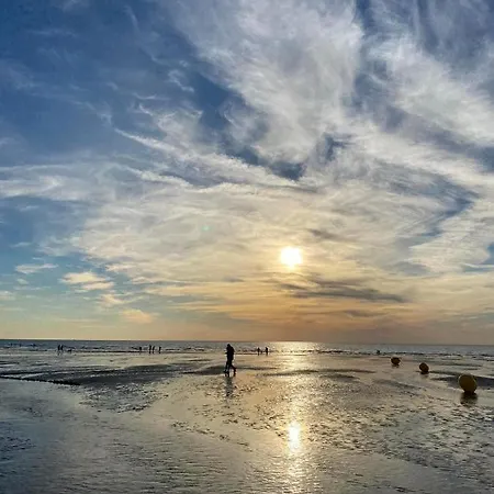 Appartement à 50m Rêves étoilés Les Bains De *