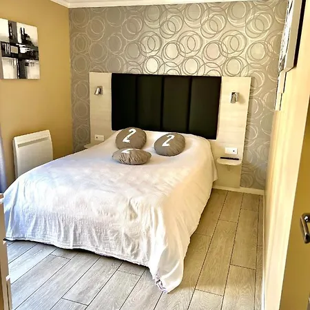 à 50m Rêves étoilés Les Bains De